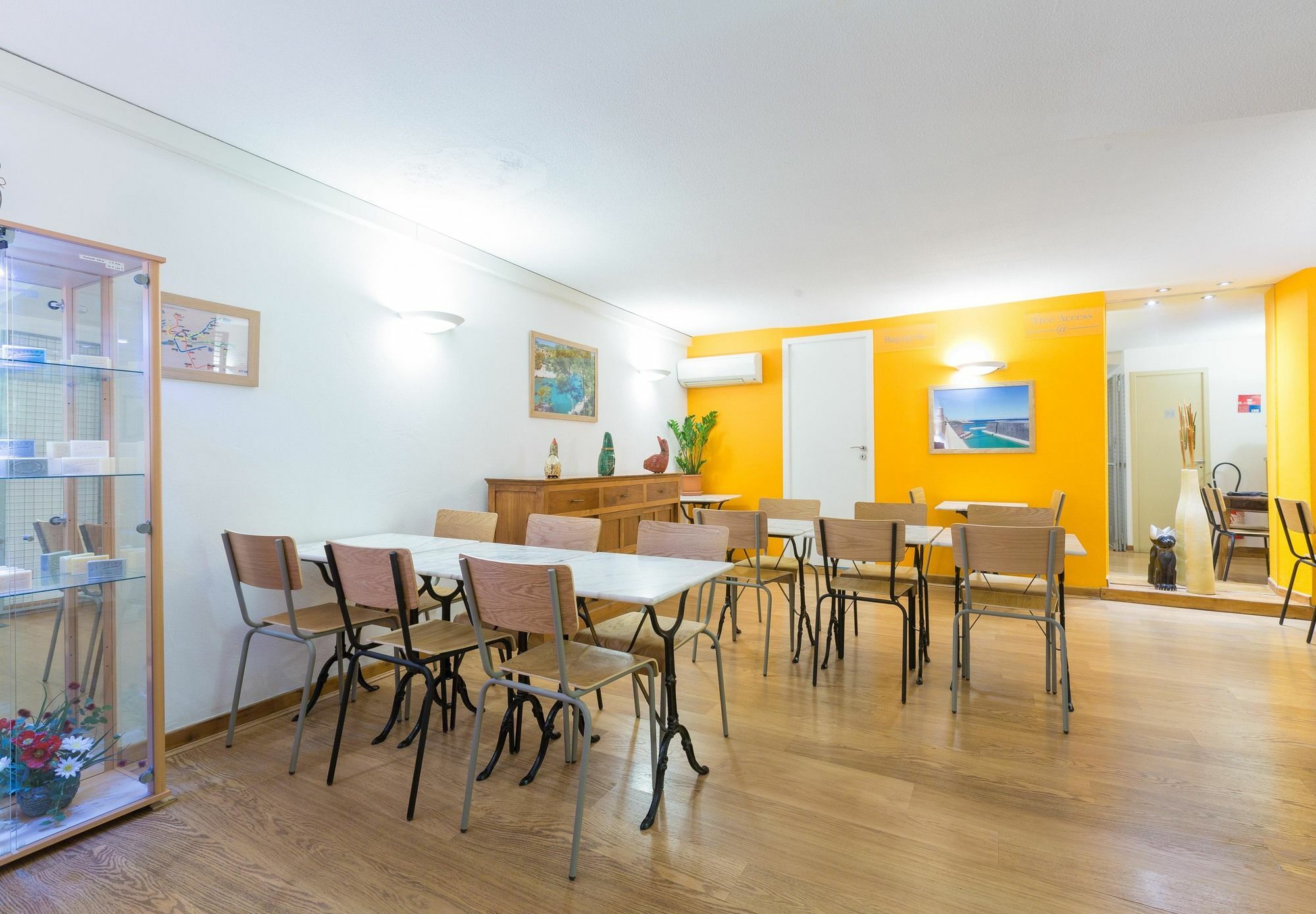 Europe Hotel Vieux Port Марсель Екстер'єр фото